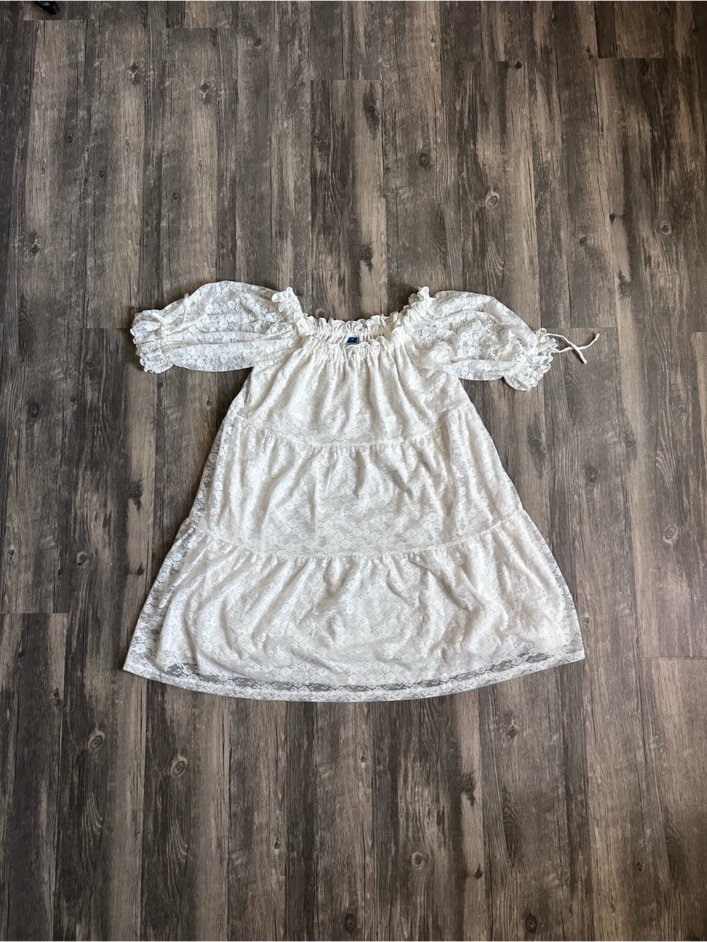 Old Navy Off The Shoulder Lace Mini Dress Women’s Size Medium
